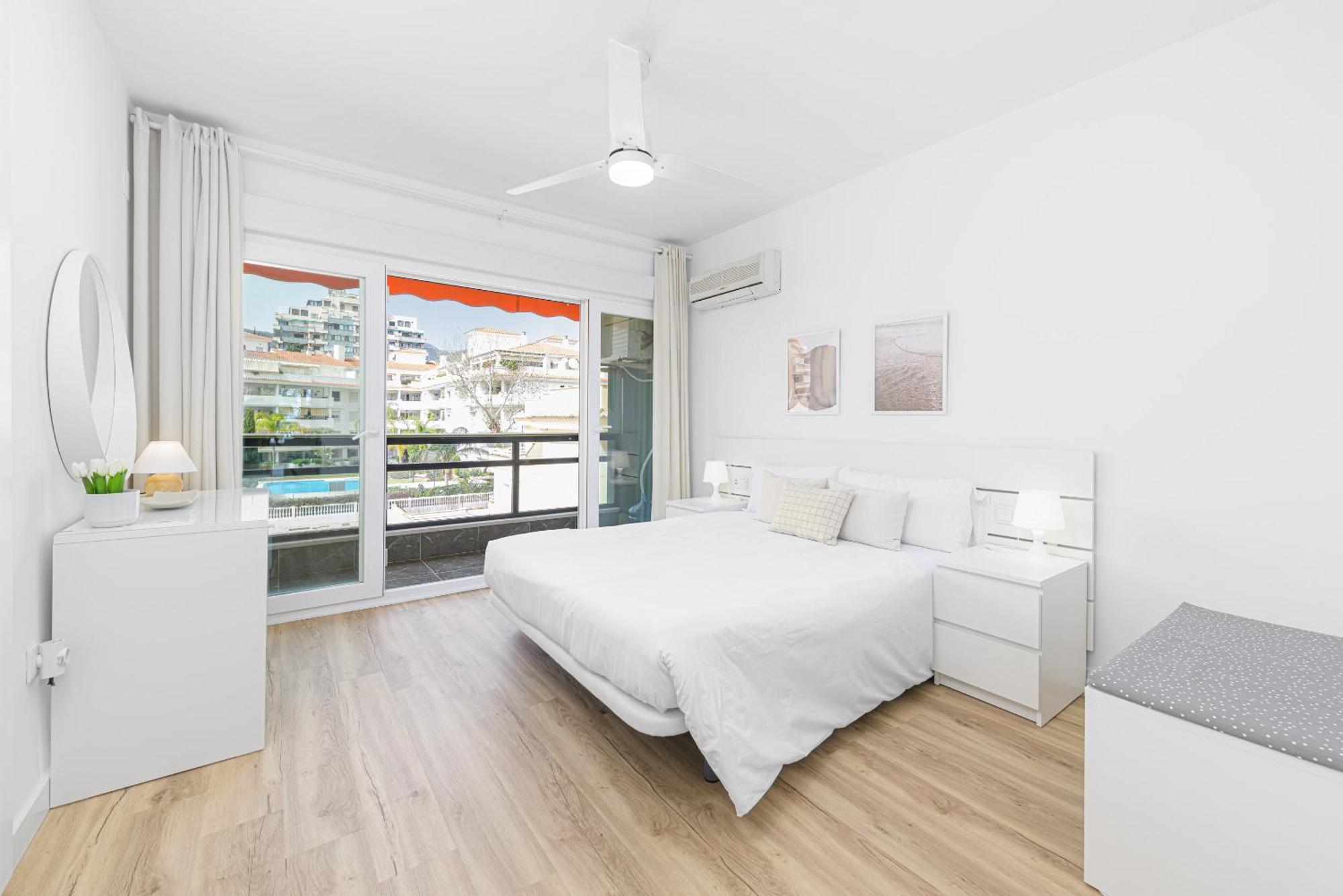 Amazing Carihuela View & Parking Apartment Torremolinos Exterior foto